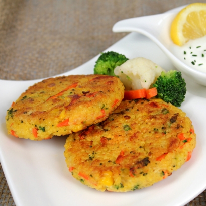 Hirsebratlinge sind ein vegetarischer Genuss 