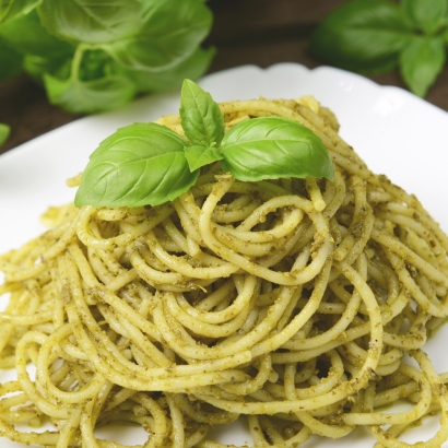 Pesto mit Spaghetti