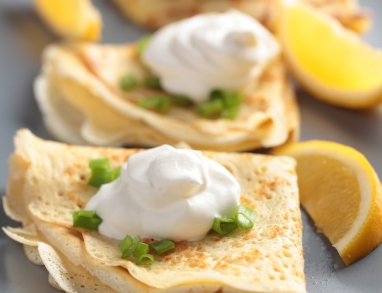 Crêpes mit Zitronenöl Crêpes mit Zitronenöl