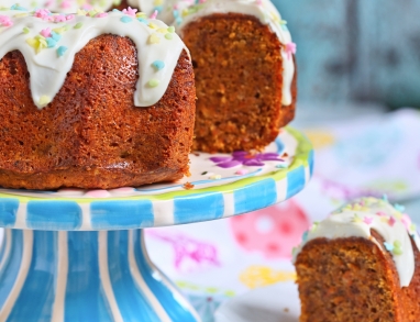 Karotten Birnen Kuchen mit Mohnöl